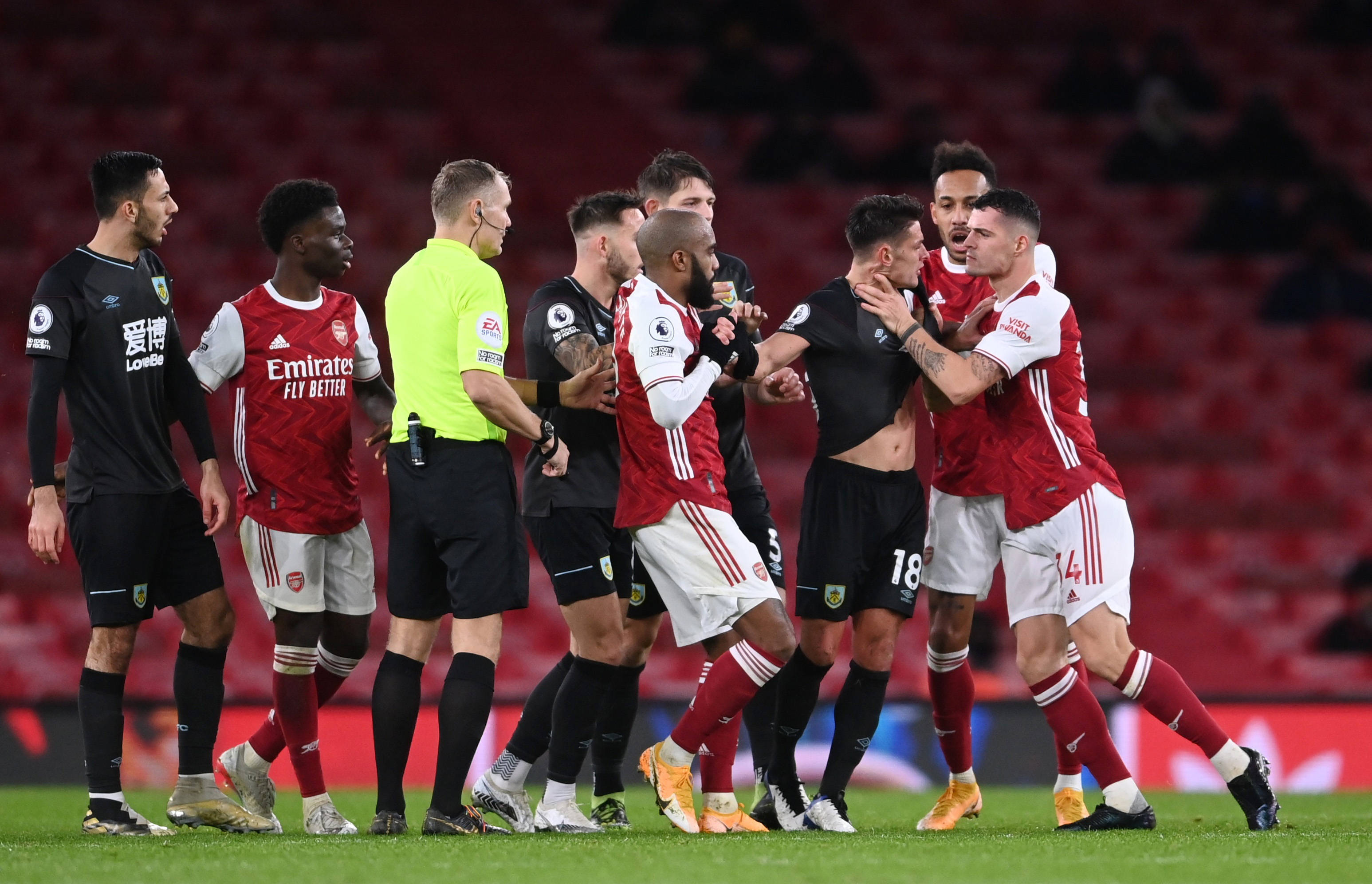 尽管英超被 尽管英超被